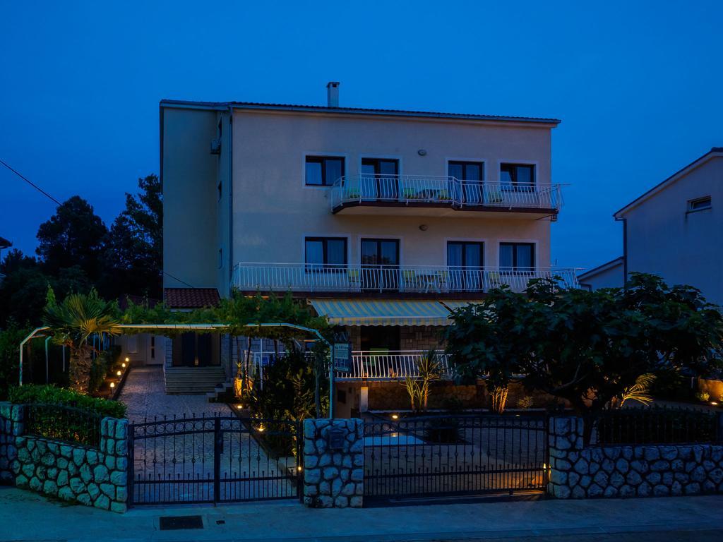 Villa Petra Селце Экстерьер фото